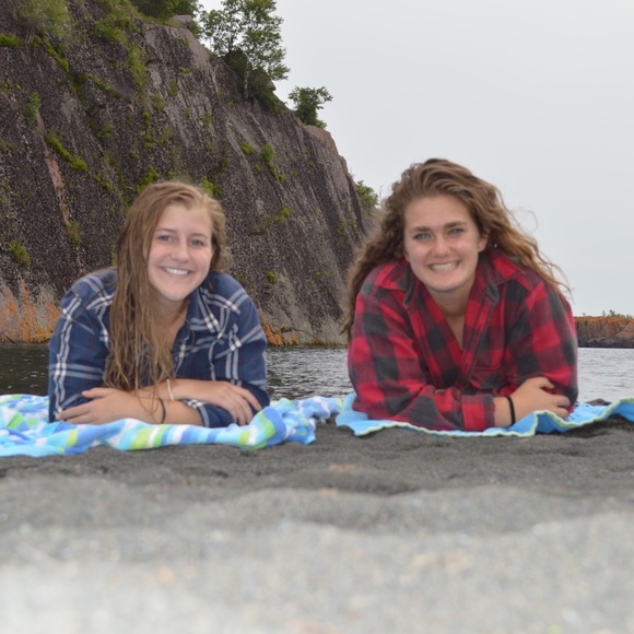 Meet your Posher:) - Picture 3 of 3